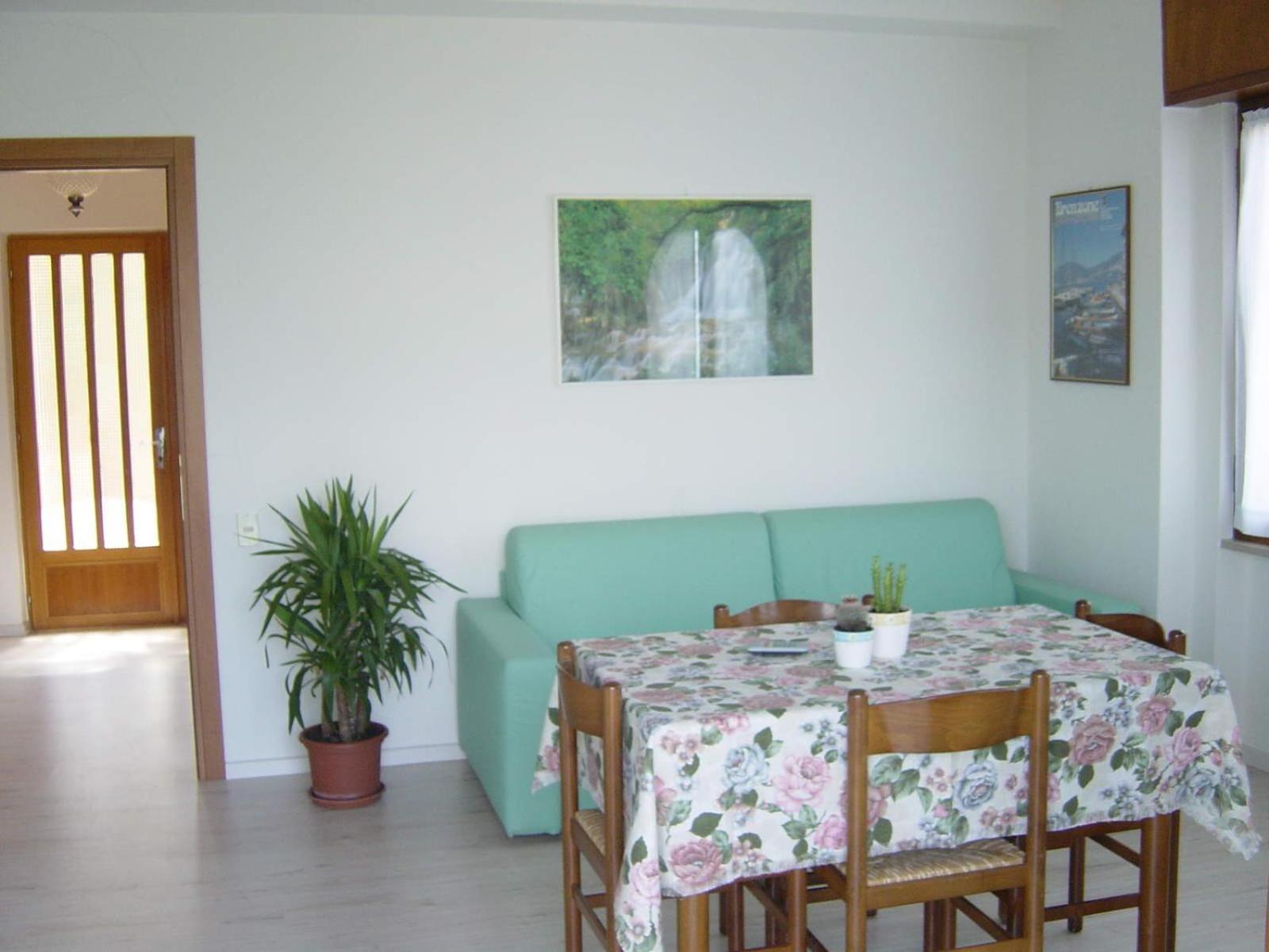 Residence Casa Maria อัสเซนซา ดิ เบรนโซเน ภายนอก รูปภาพ